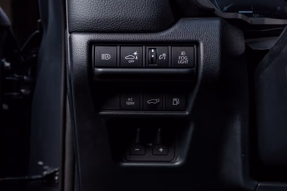 2026 Toyota Land Cruiser Base Image 22