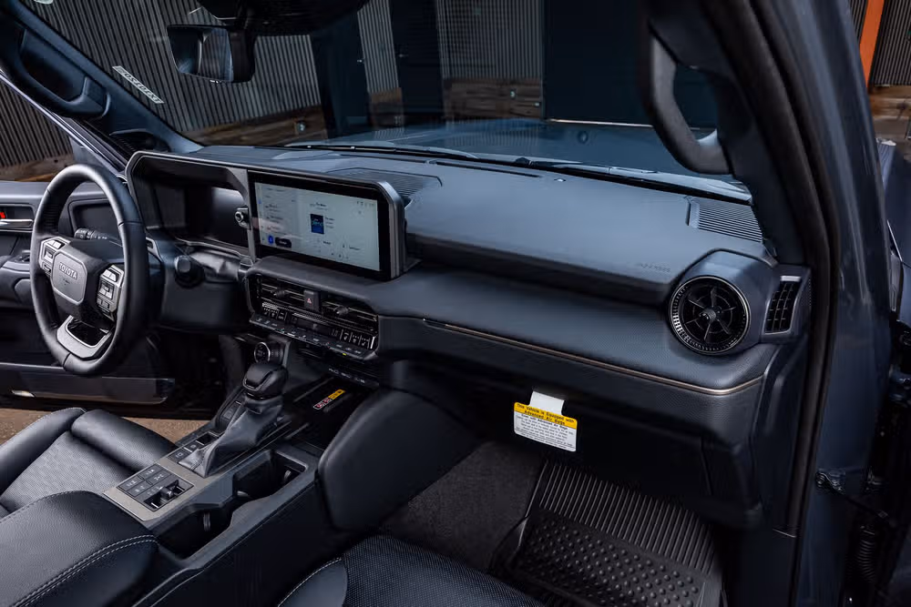 2026 Toyota Land Cruiser Base Image 18