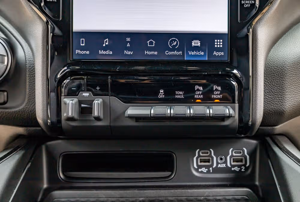 2024 Ram 2500 Rebel Crew Cab Image 27