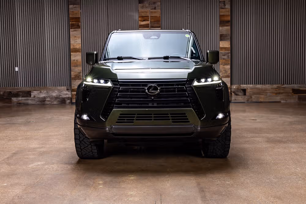 2024 Lexus GX 550 Luxury Image 2
