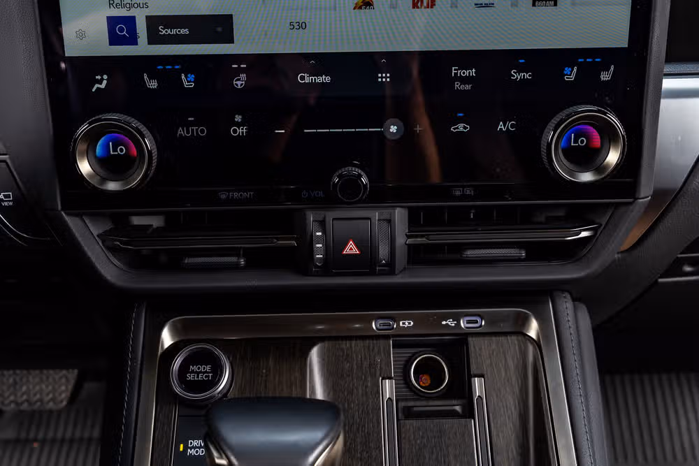 2024 Lexus GX 550 Luxury Image 23