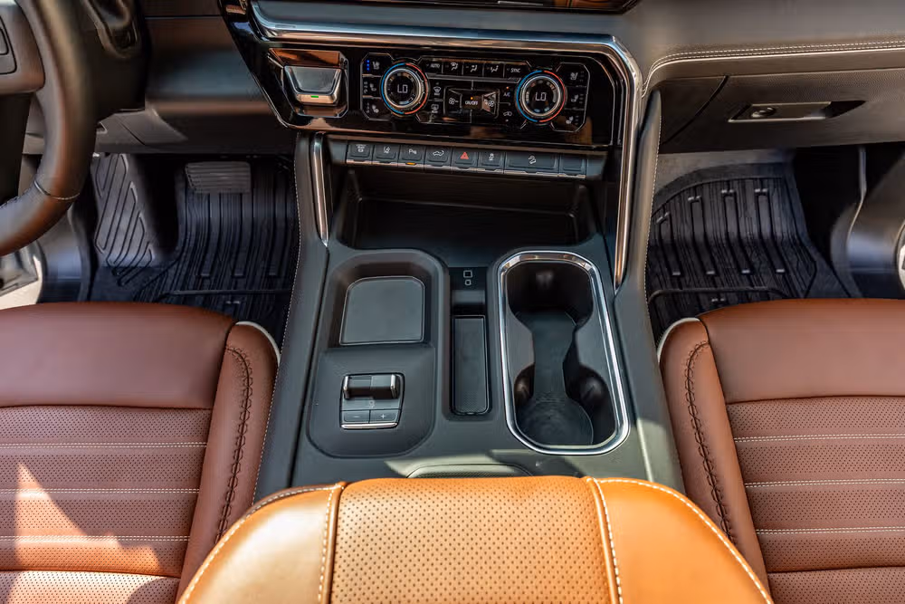 2026 GMC Sierra 2500HD Denali Ultimate Crew Cab Image 28