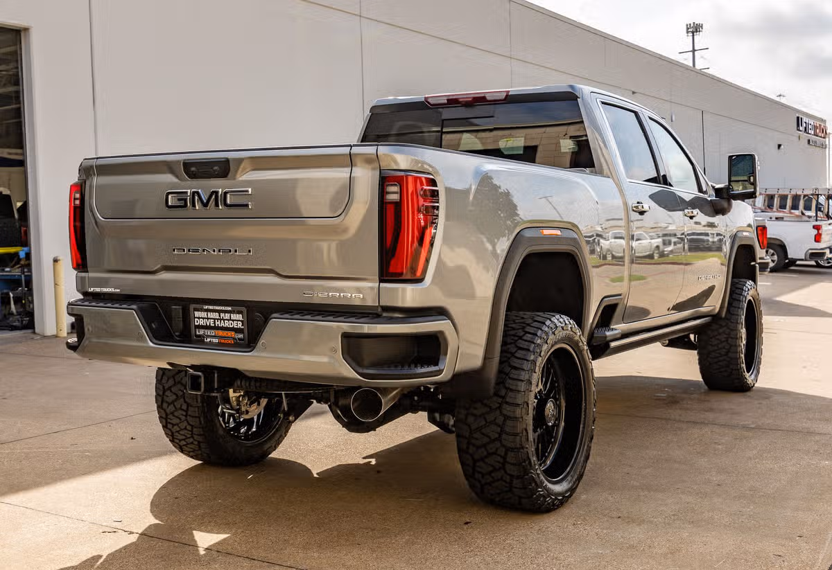 2026 GMC Sierra 2500HD Denali Ultimate Crew Cab