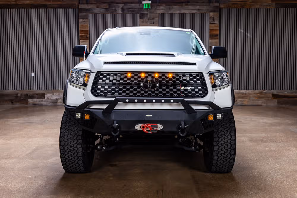 2019 Toyota Tundra SR5 CrewMax Image 2