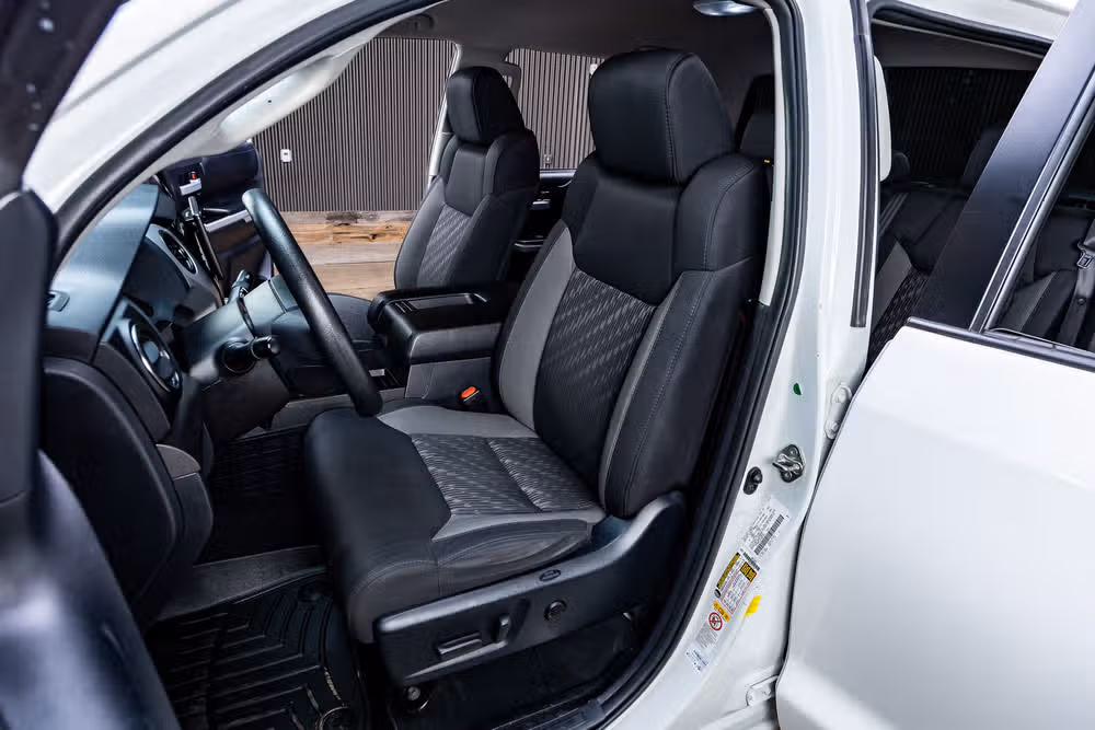 2019 Toyota Tundra SR5 CrewMax Image 28