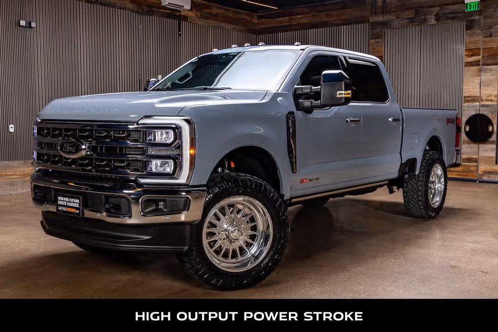 2026 Ford F-350 Super Duty King Ranch Crew Cab Image 5