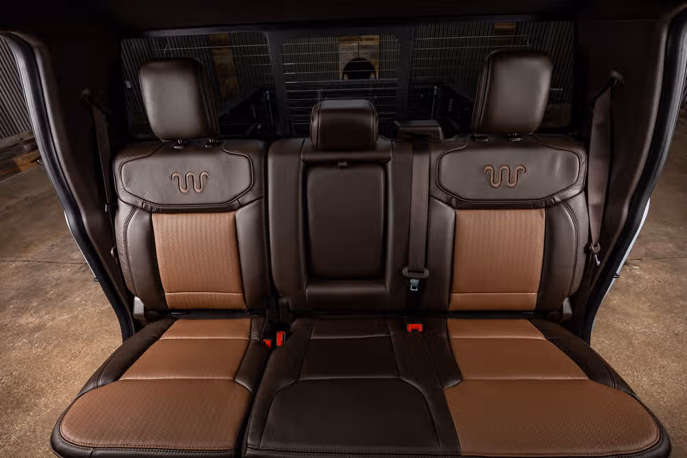 2026 Ford F-350 Super Duty King Ranch Crew Cab Image 36