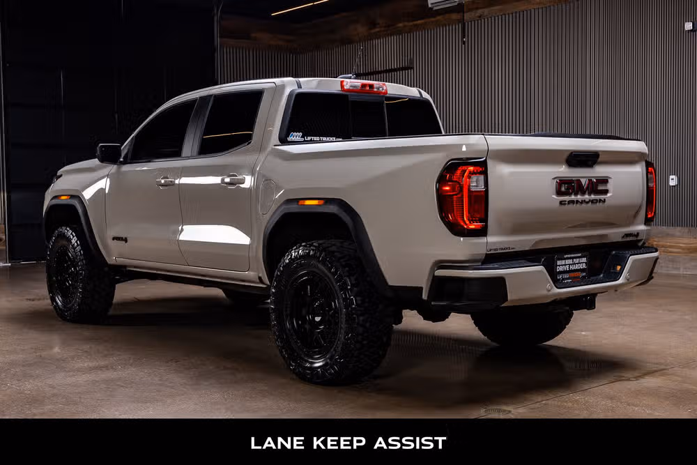 2026 GMC Canyon AT4 Crew Cab Image 7