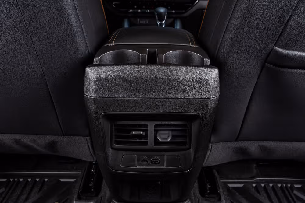 2026 GMC Canyon AT4 Crew Cab Image 32