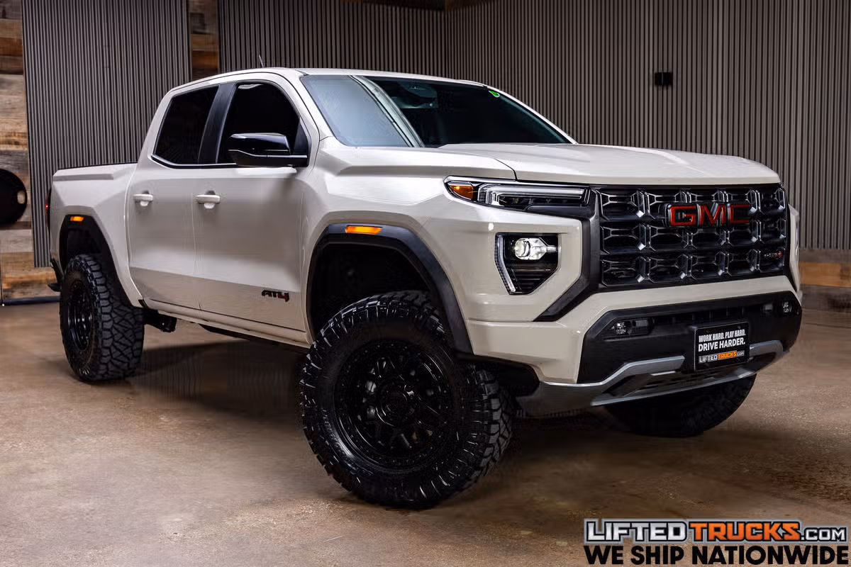 2026 GMC Canyon AT4 Crew Cab