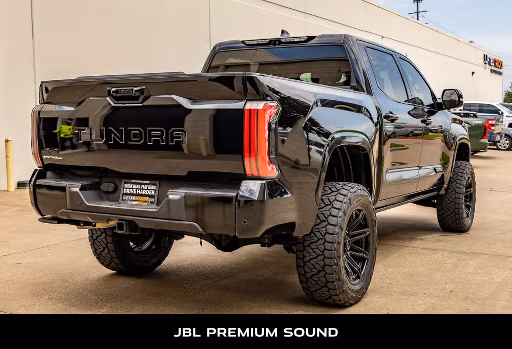 2022 Toyota Tundra Platinum CrewMax Image 10