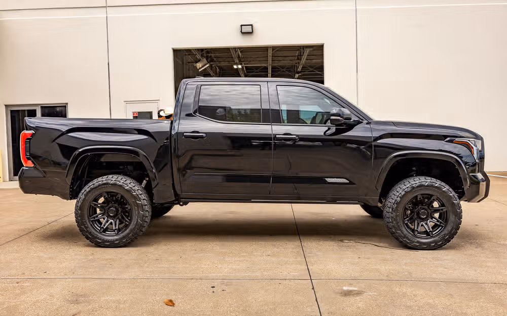 2022 Toyota Tundra Platinum CrewMax Image 11