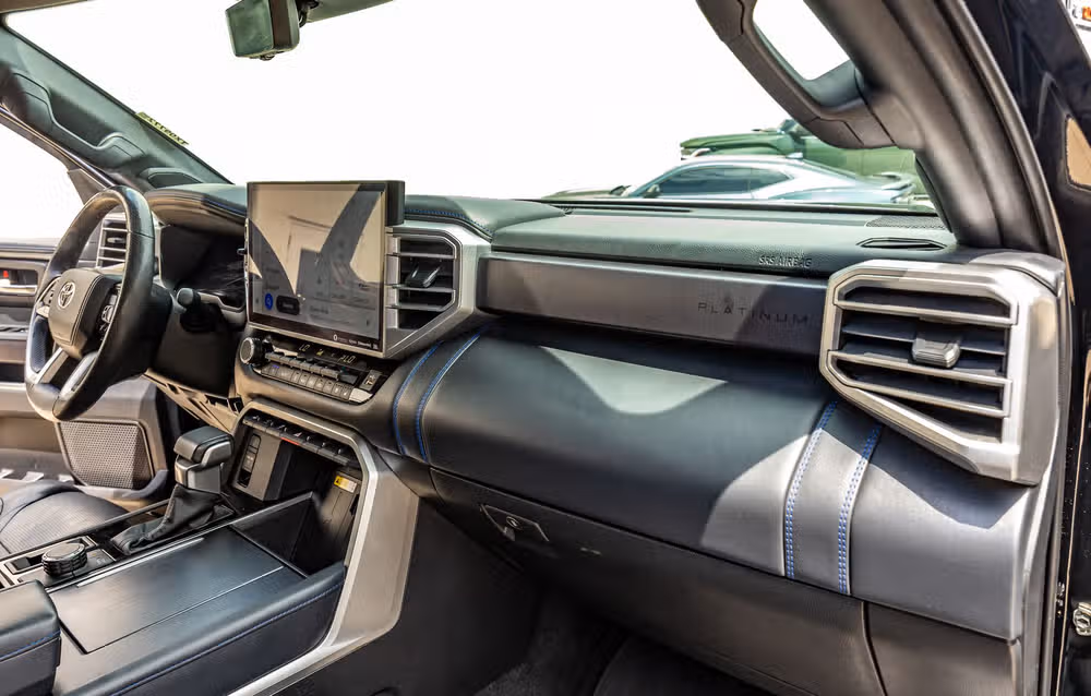 2022 Toyota Tundra Platinum CrewMax Image 18