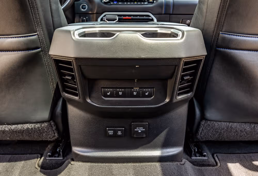 2022 Toyota Tundra Platinum CrewMax Image 35