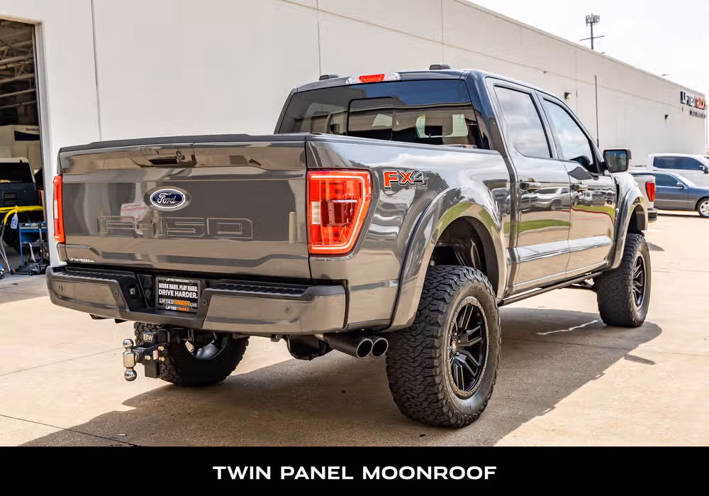 2021 Ford F-150 XLT SuperCrew Image 9