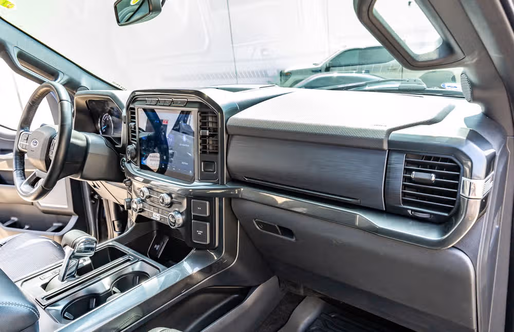 2021 Ford F-150 XLT SuperCrew Image 17