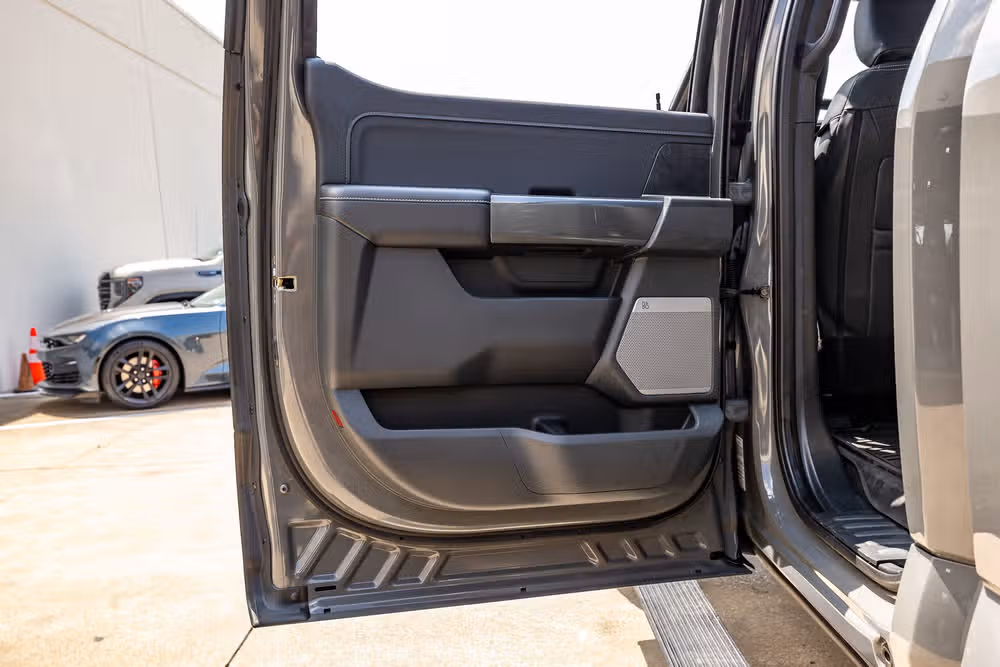2021 Ford F-150 XLT SuperCrew Image 39