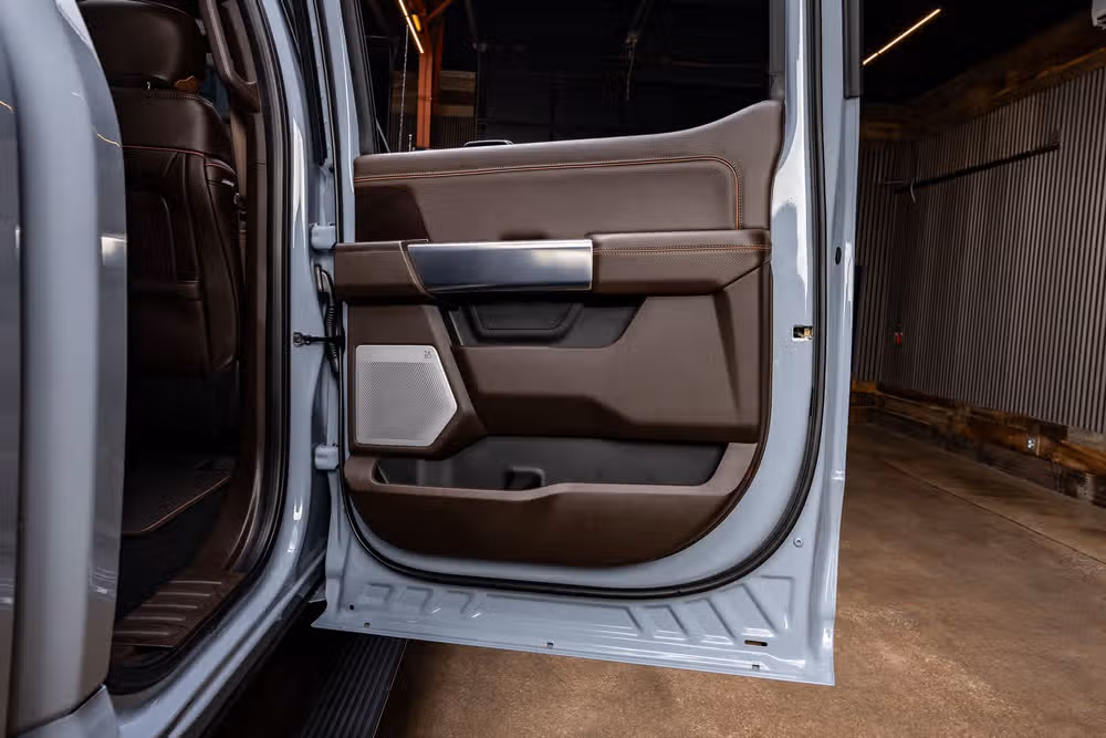 2026 Ford F-350 Super Duty King Ranch Crew Cab Image 41