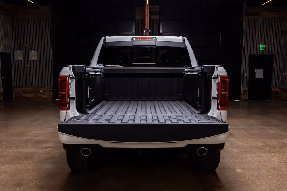 2025 Ram 1500 Limited Longhorn Crew Cab Image 9
