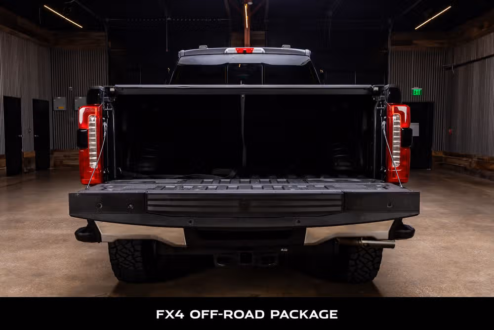 2024 Ford F-250 Super Duty King Ranch Crew Cab Image 8