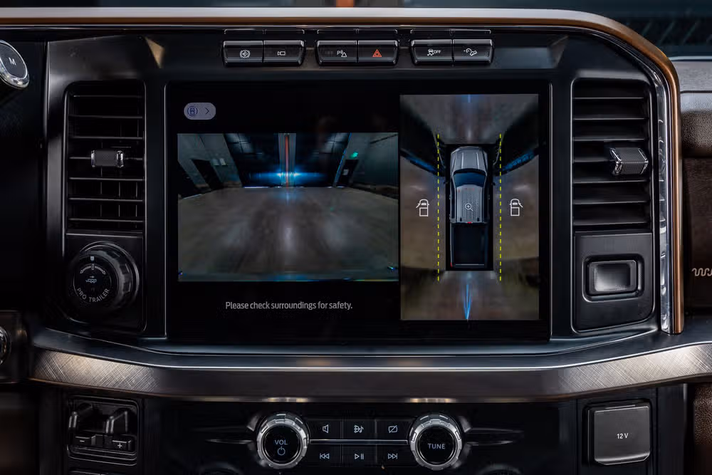 2024 Ford F-250 Super Duty King Ranch Crew Cab Image 25