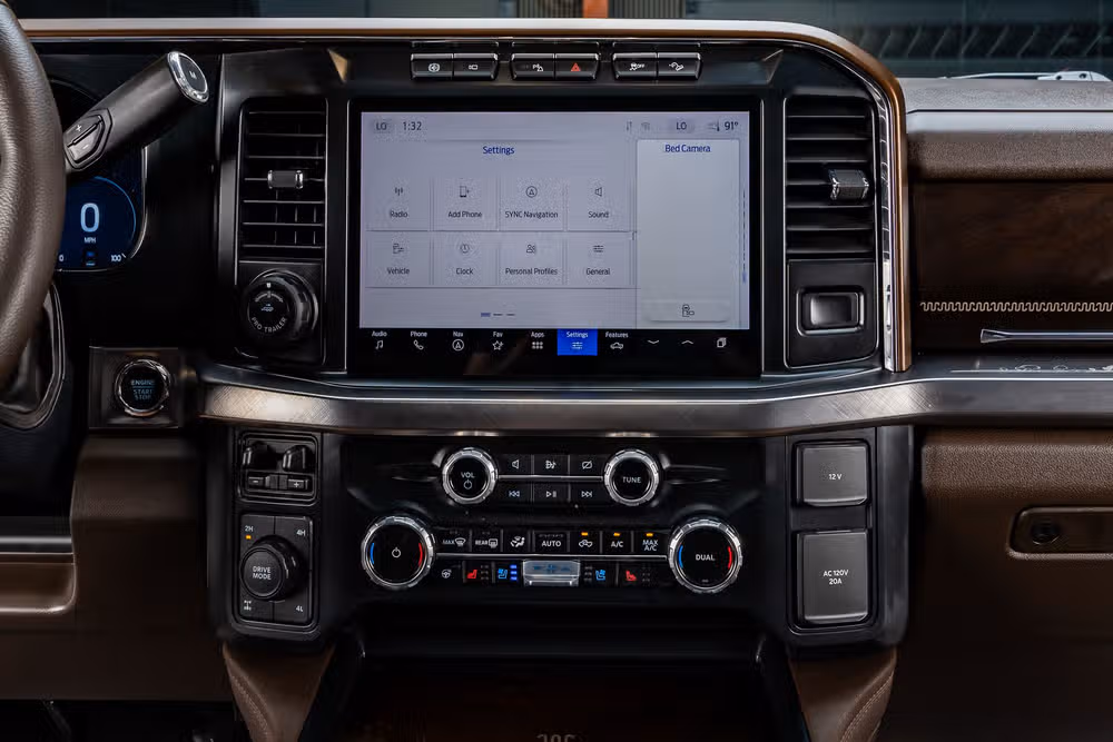 2024 Ford F-250 Super Duty King Ranch Crew Cab Image 23