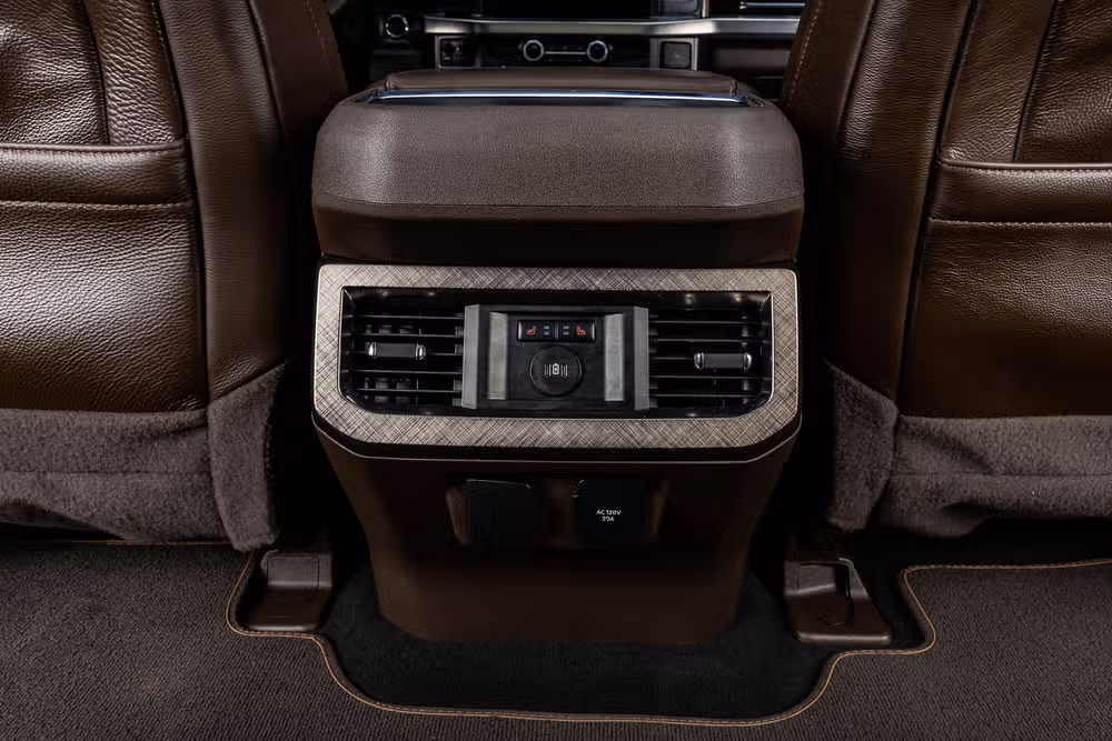 2024 Ford F-250 Super Duty King Ranch Crew Cab Image 33