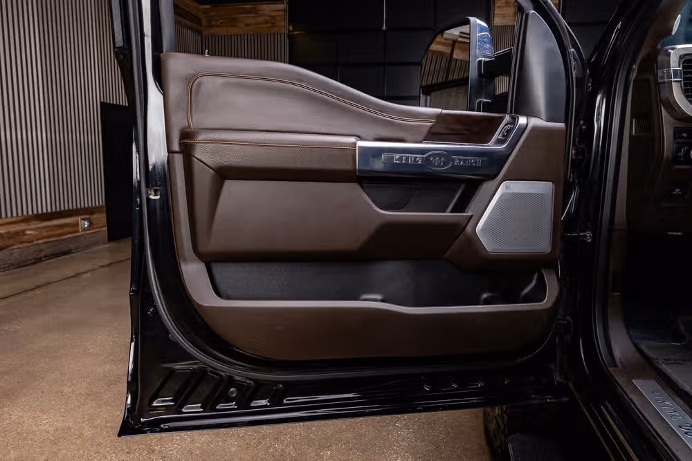 2024 Ford F-250 Super Duty King Ranch Crew Cab Image 36