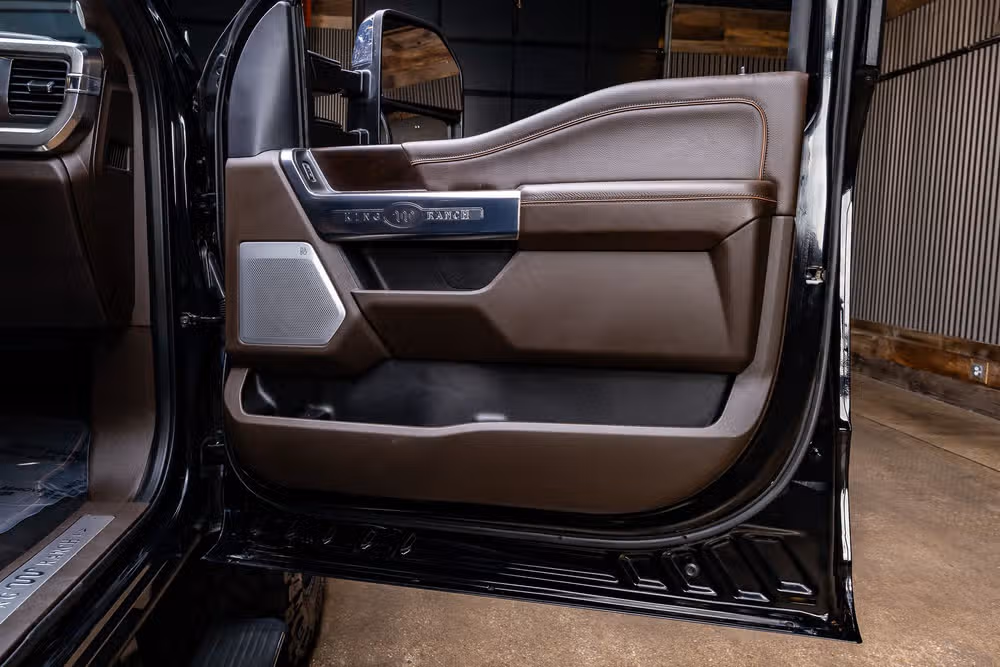 2024 Ford F-250 Super Duty King Ranch Crew Cab Image 37