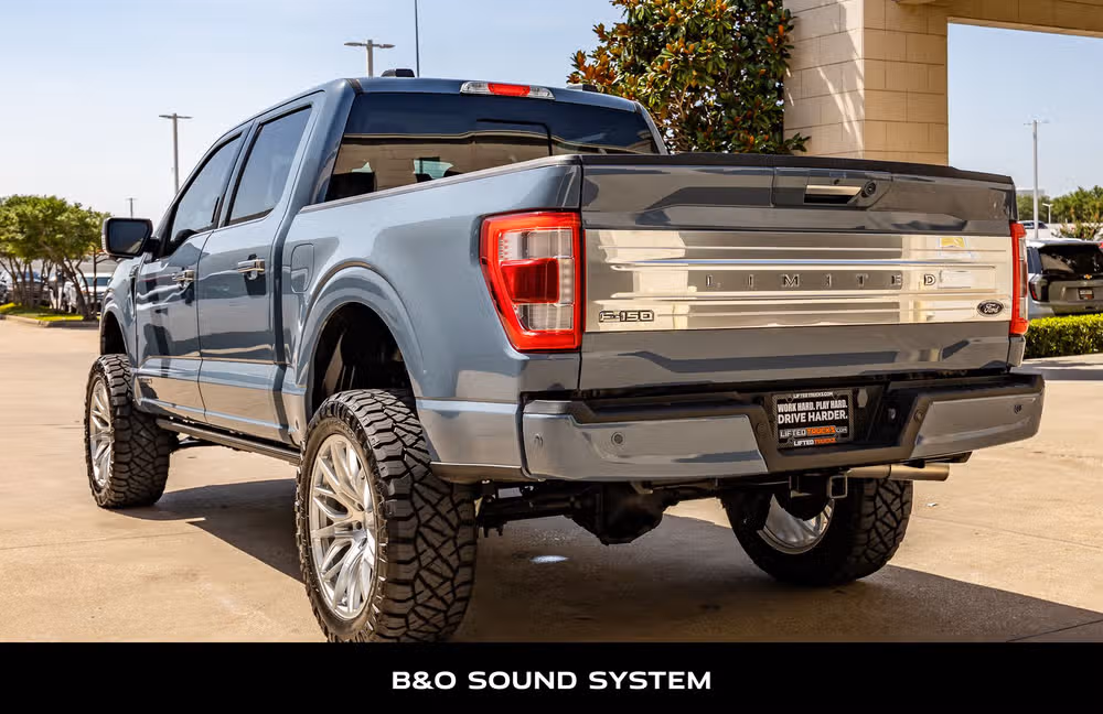 2023 Ford F-150 Limited SuperCrew Image 7