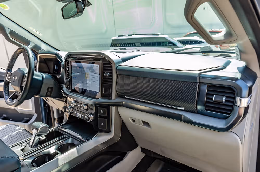 2023 Ford F-150 Limited SuperCrew Image 18