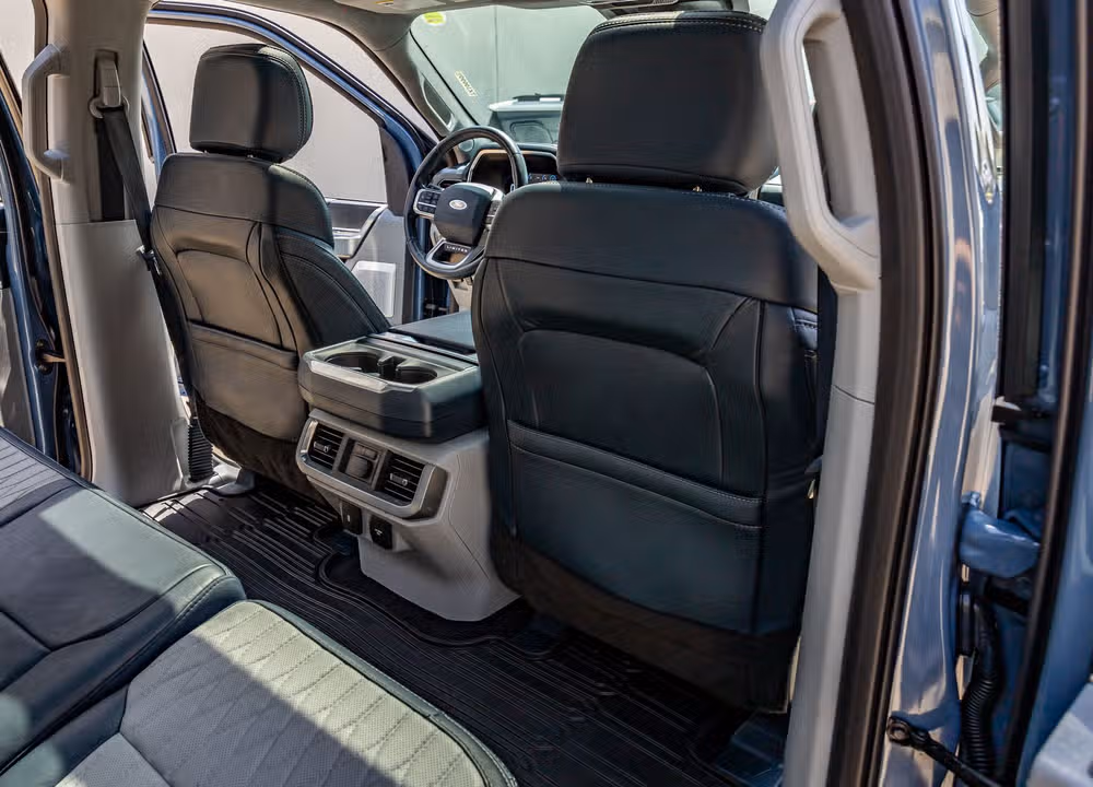 2023 Ford F-150 Limited SuperCrew Image 34
