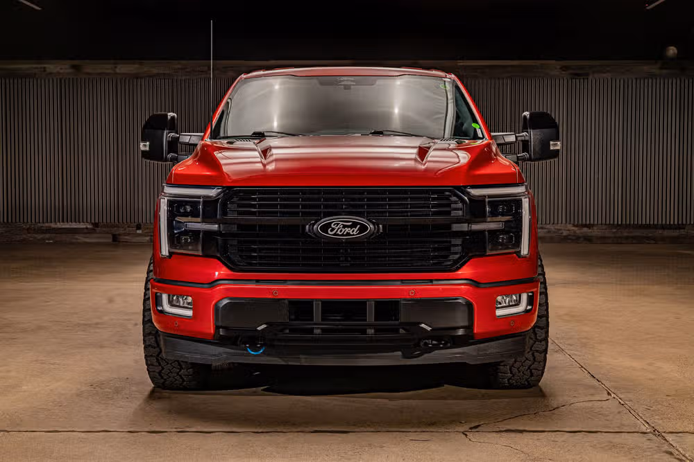 2024 Ford F-150 Platinum SuperCrew Image 2