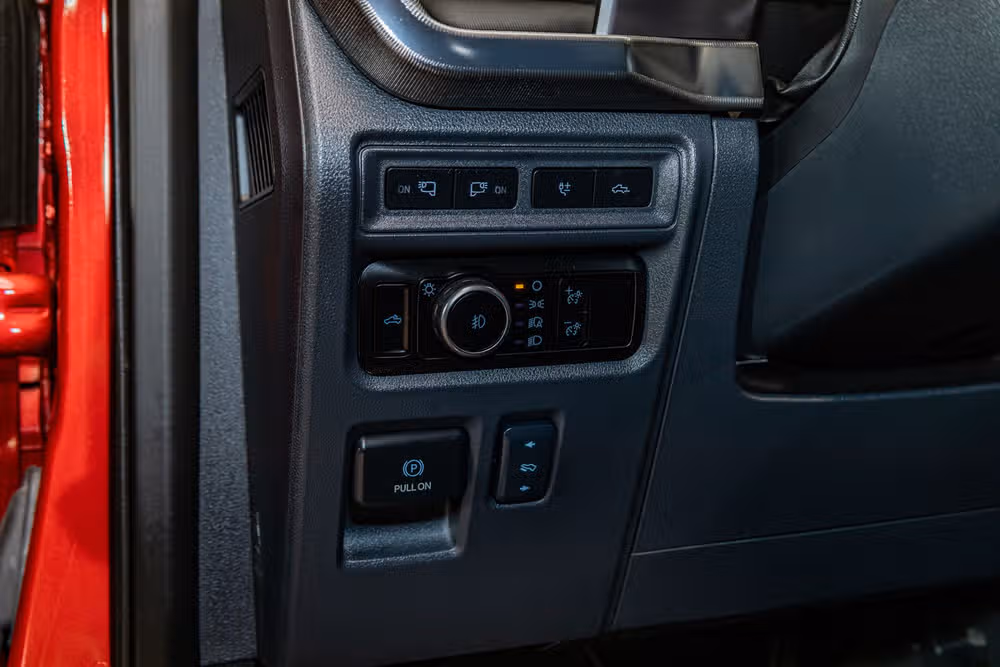 2024 Ford F-150 Platinum SuperCrew Image 15