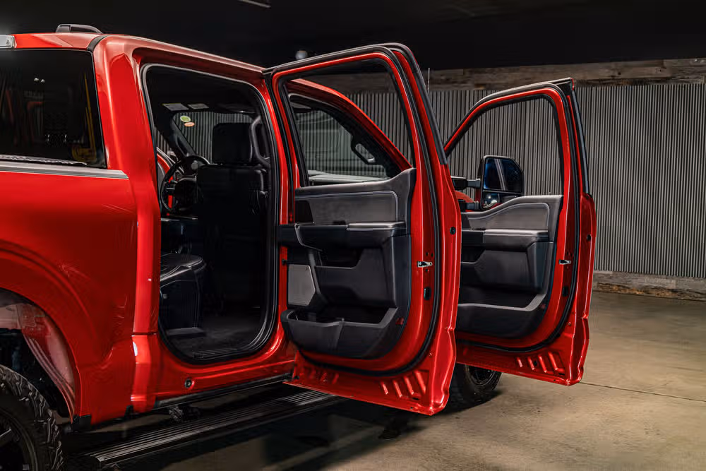 2024 Ford F-150 Platinum SuperCrew Image 28