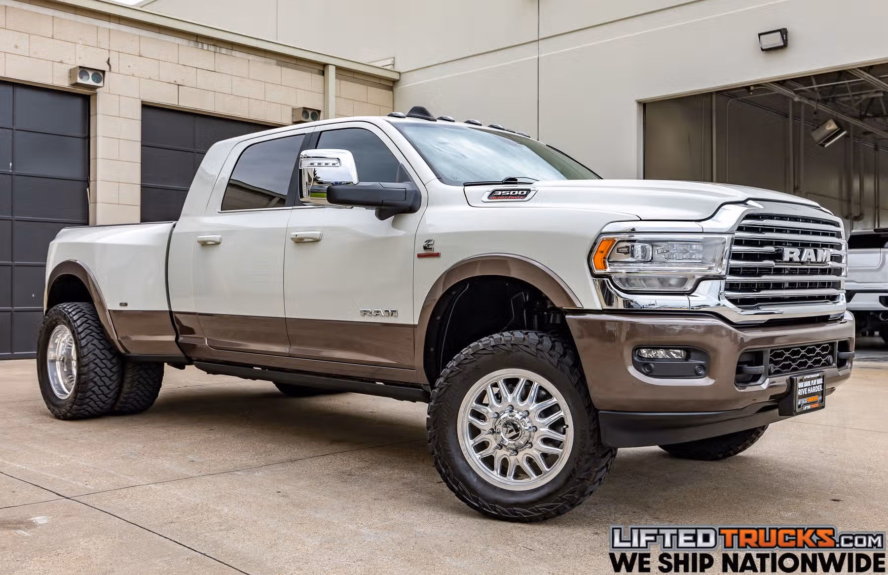 2024 Ram 3500 Limited Longhorn Mega Cab Image 1