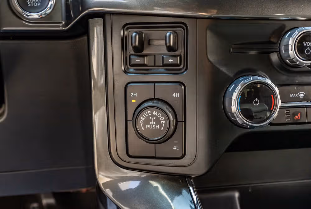 2023 Ford F-150 XLT Black Widow SuperCrew Image 23