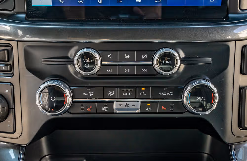 2023 Ford F-150 XLT Black Widow SuperCrew Image 27