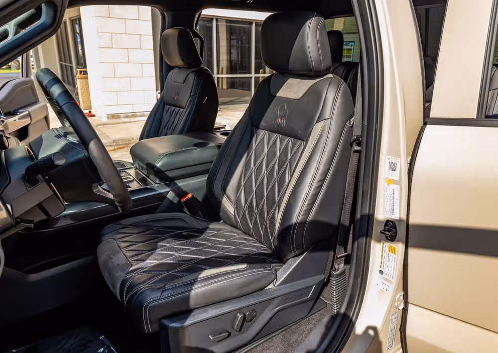 2023 Ford F-150 XLT Black Widow SuperCrew Image 30