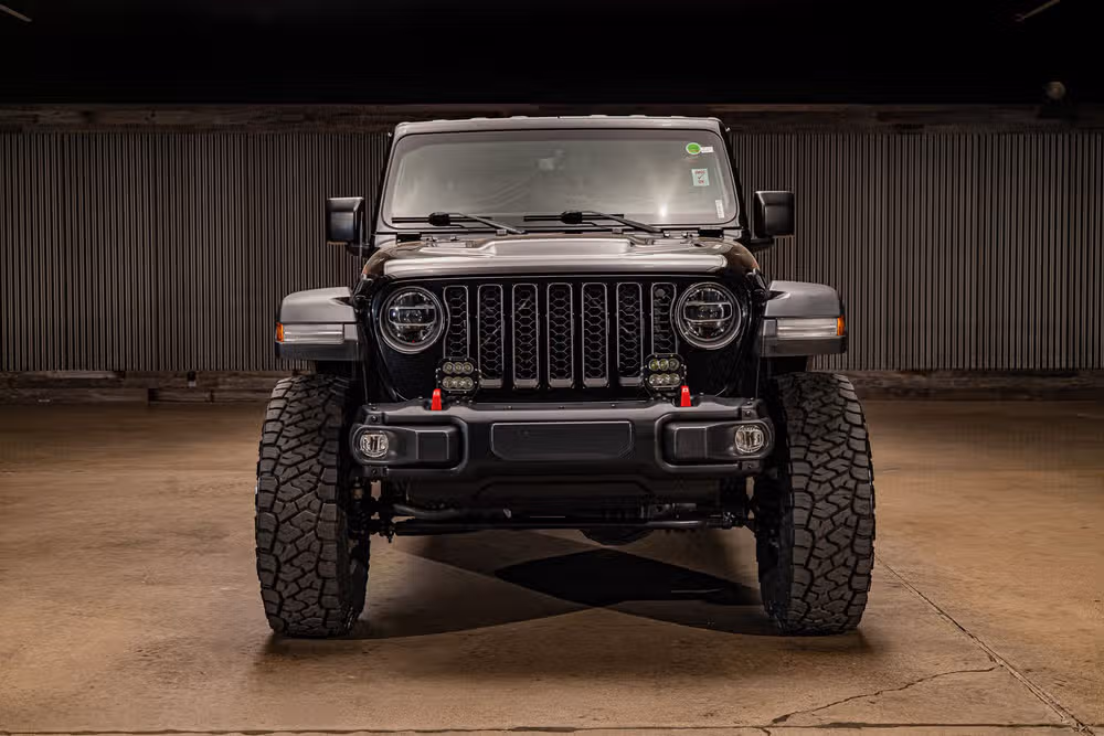2021 Jeep Gladiator Rubicon Crew Cab Image 2