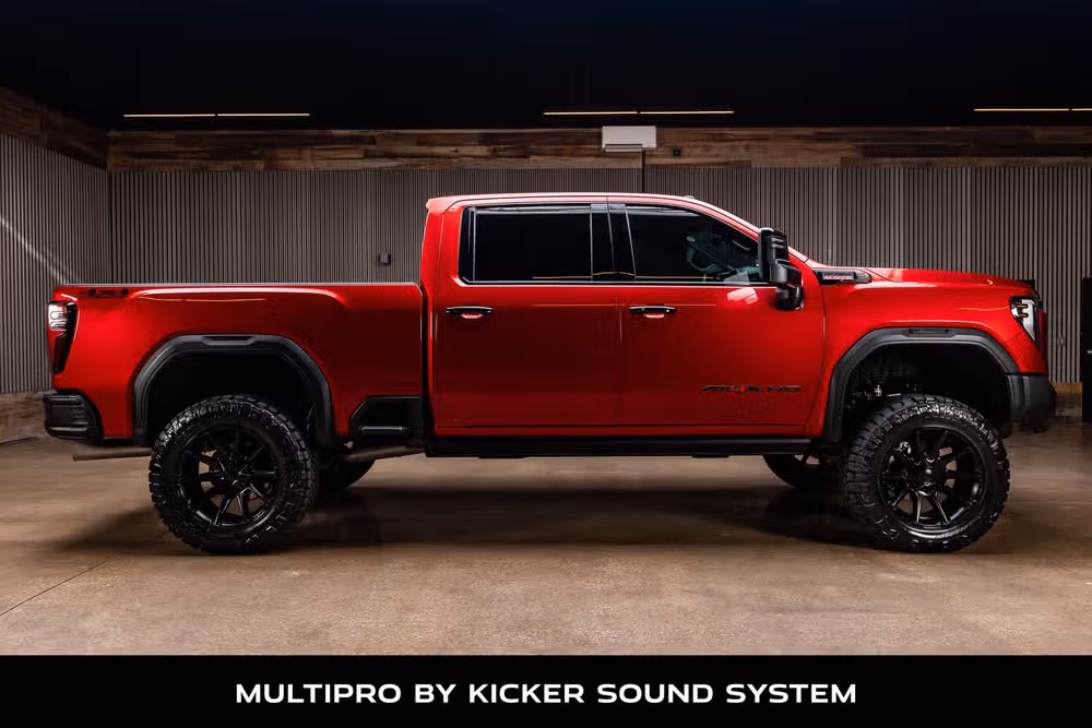 2024 GMC Sierra 2500HD AT4X Crew Cab Image 11