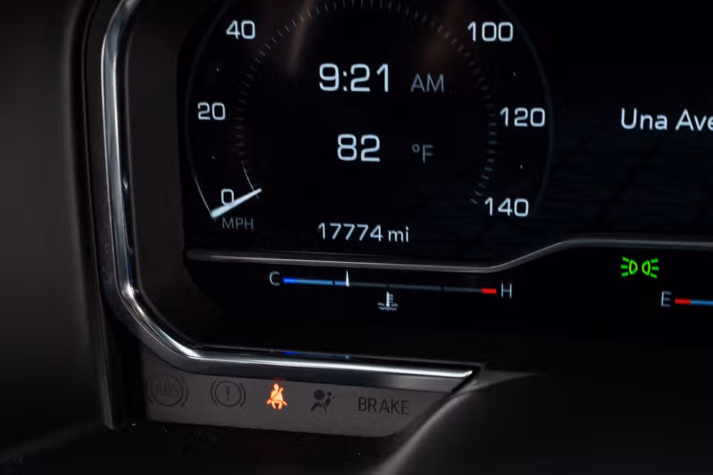 2024 GMC Sierra 2500HD AT4X Crew Cab Image 21