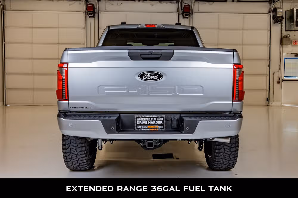 2026 Ford F-150 XLT SuperCrew Image 7
