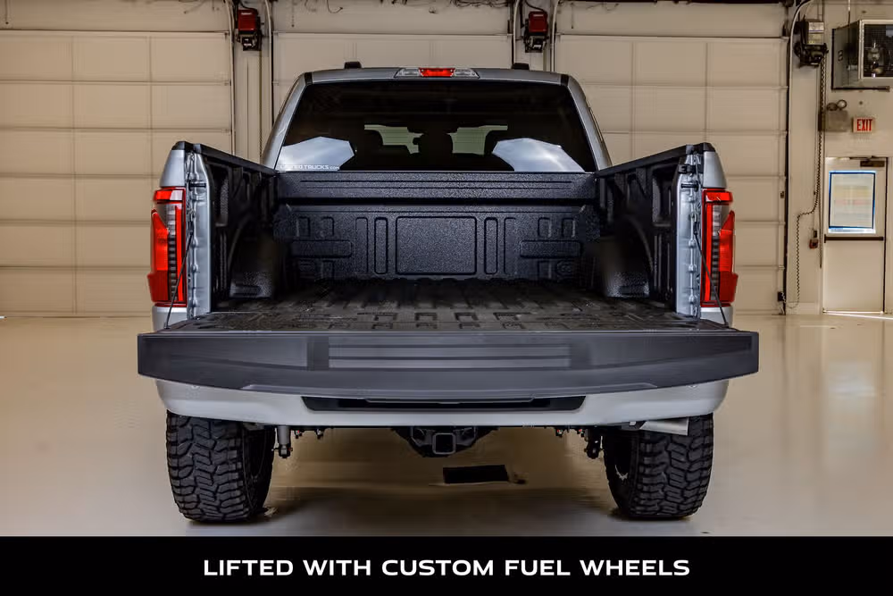 2026 Ford F-150 XLT SuperCrew Image 8