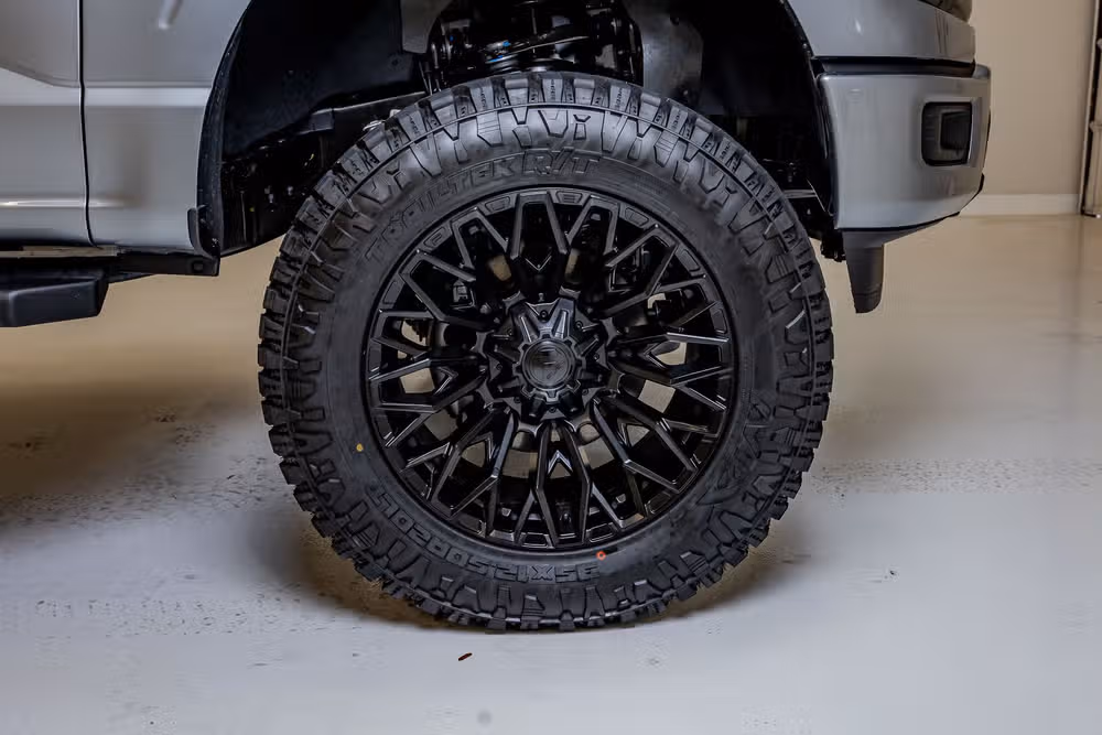 2026 Ford F-150 XLT SuperCrew Image 11