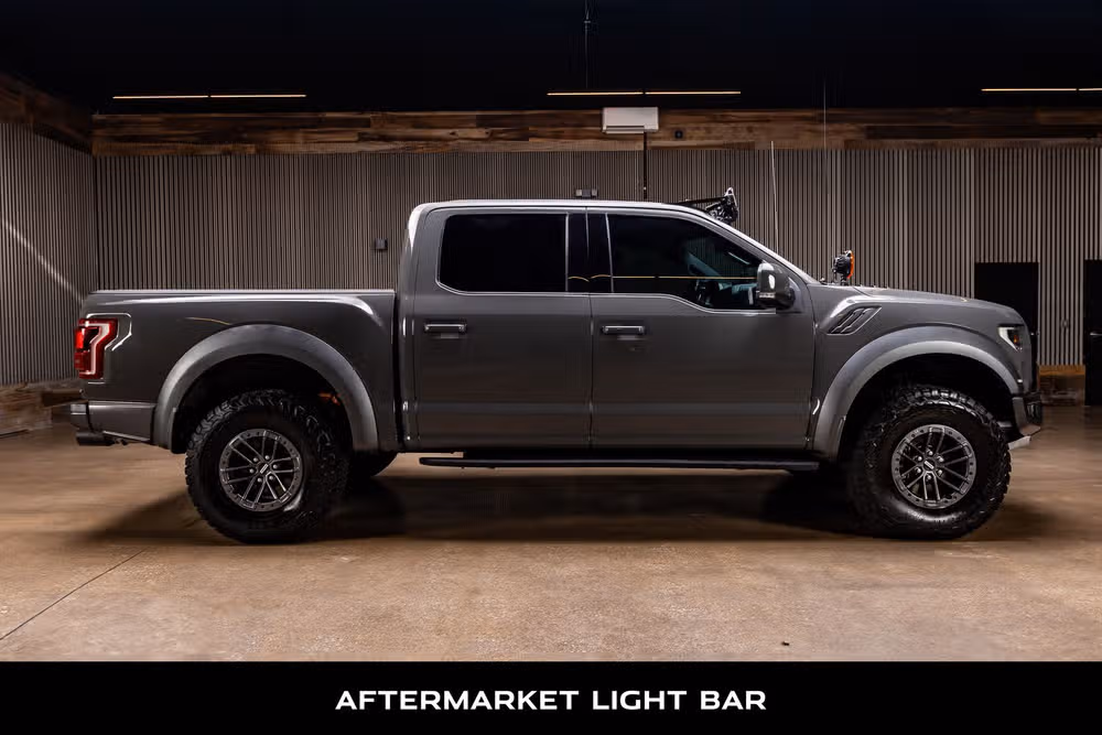 2020 Ford F-150 Raptor SuperCrew Image 10