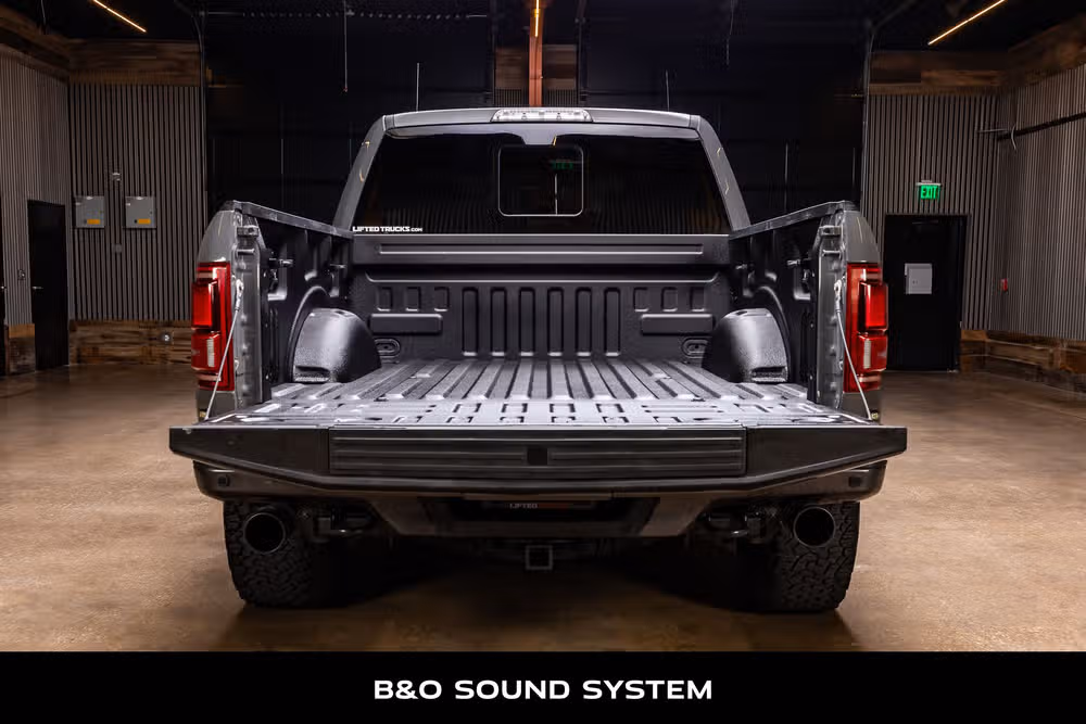 2020 Ford F-150 Raptor SuperCrew Image 8