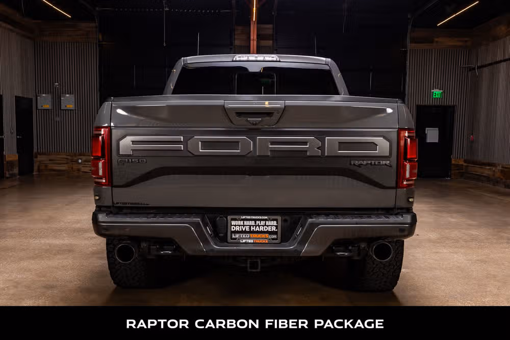 2020 Ford F-150 Raptor SuperCrew Image 7
