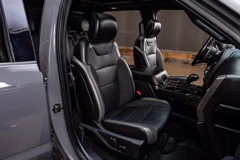 2020 Ford F-150 Raptor SuperCrew Image 30