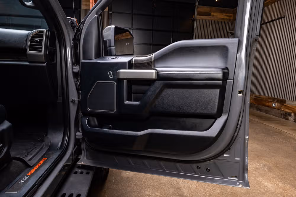 2020 Ford F-150 Raptor SuperCrew Image 36